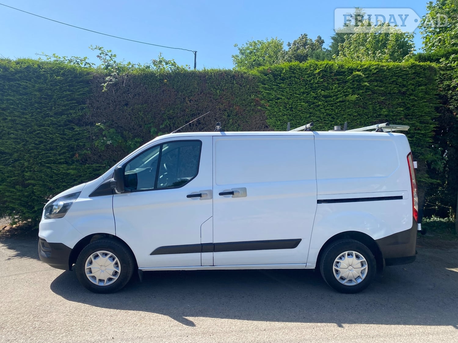 Ford Transit Custom 2020 - Vans & Commercial Vehicles
