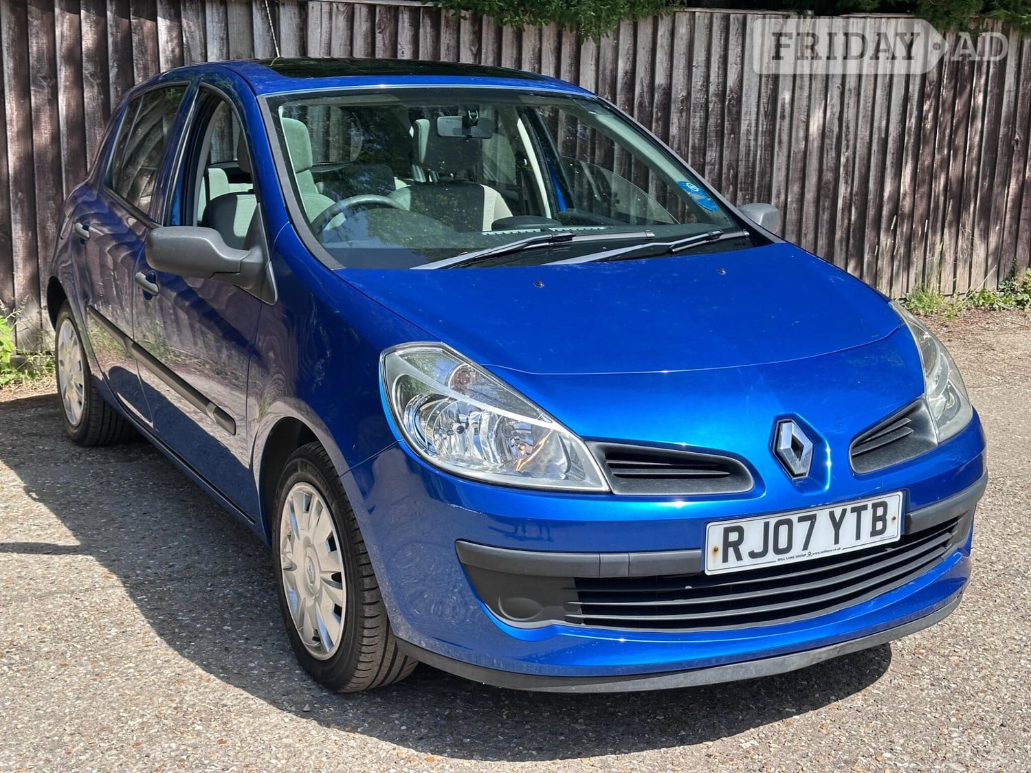 Renault Clio Ringwood