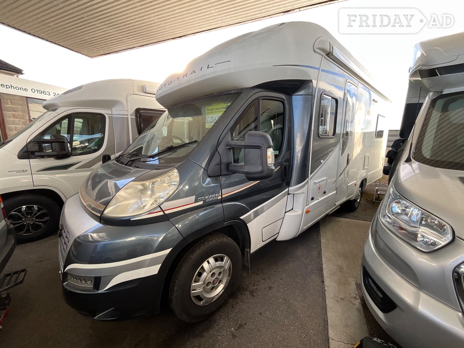 [ berth ]Auto-Trail Tracker RB