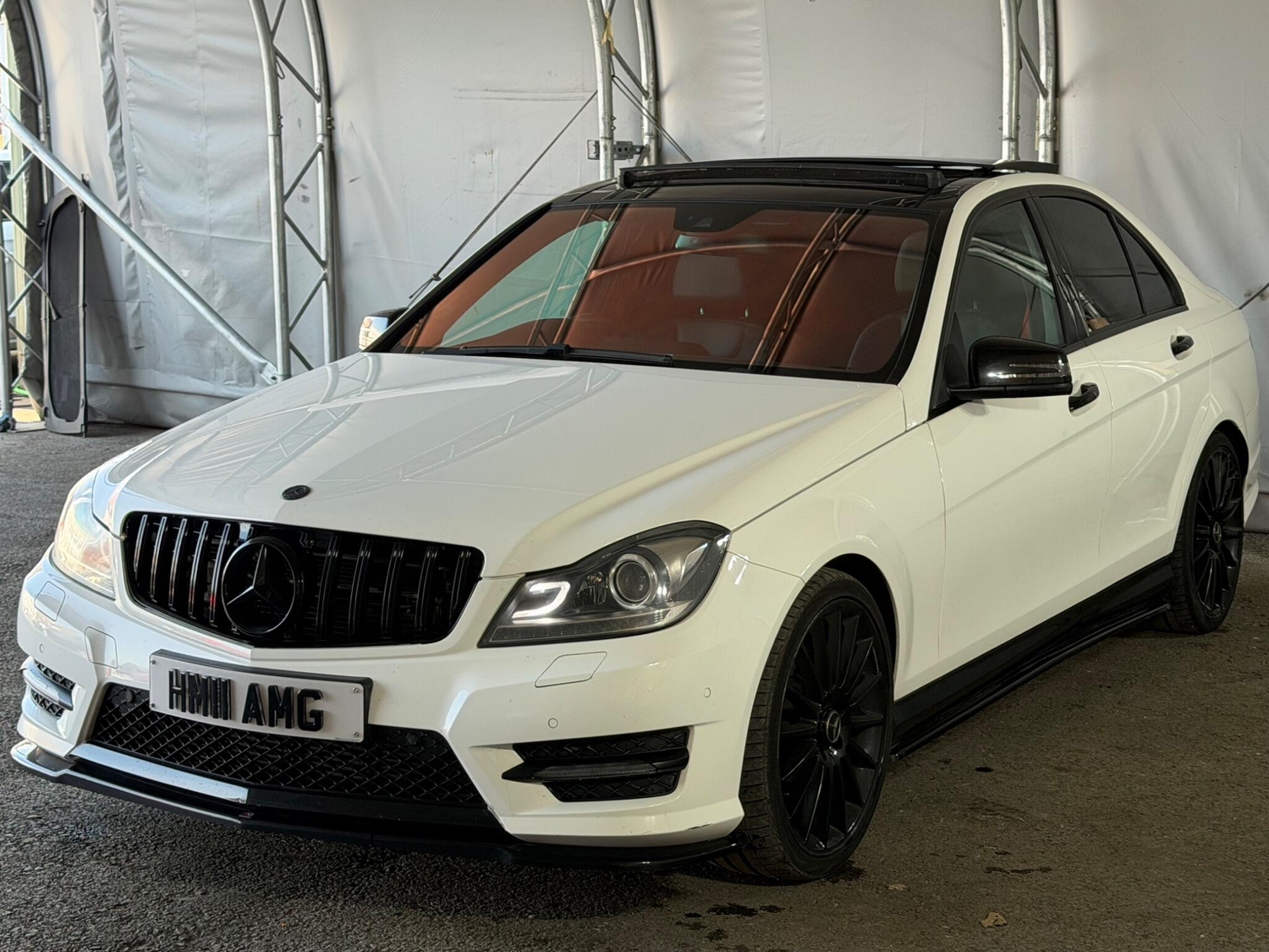 [ berth ]Mercedes-Benz C Class
