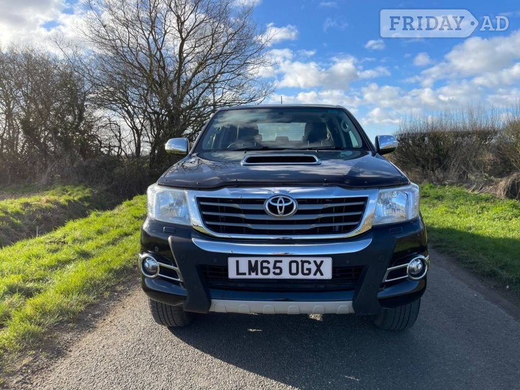 [ berth ]Toyota Hilux