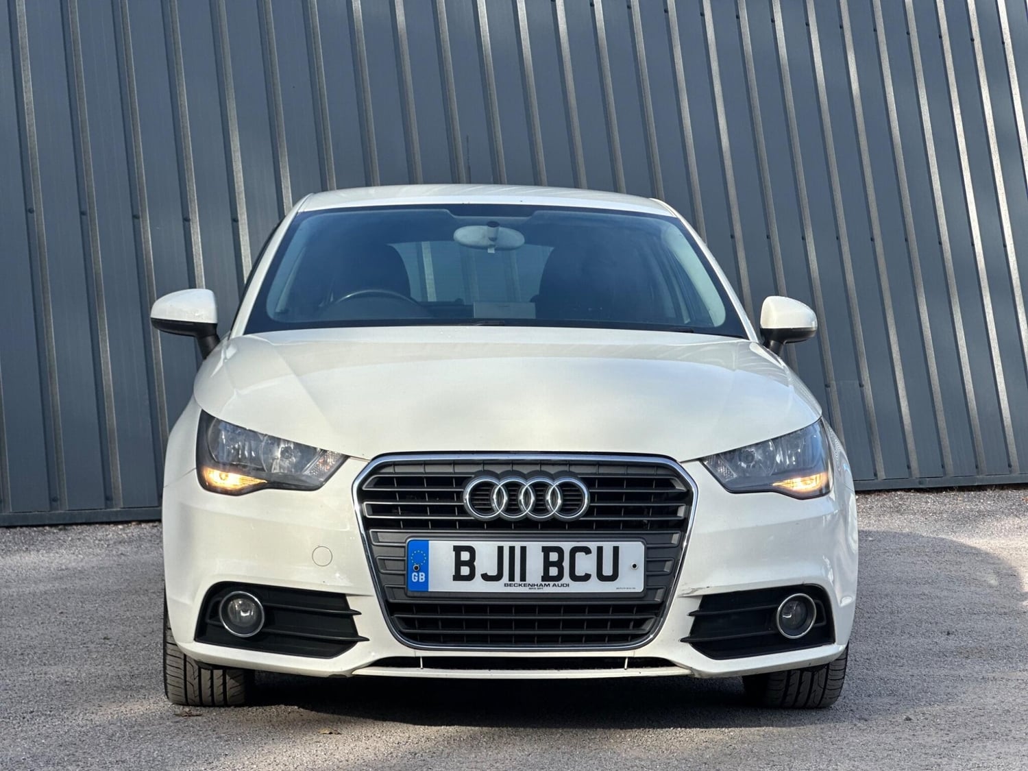 [ berth ]Audi A1