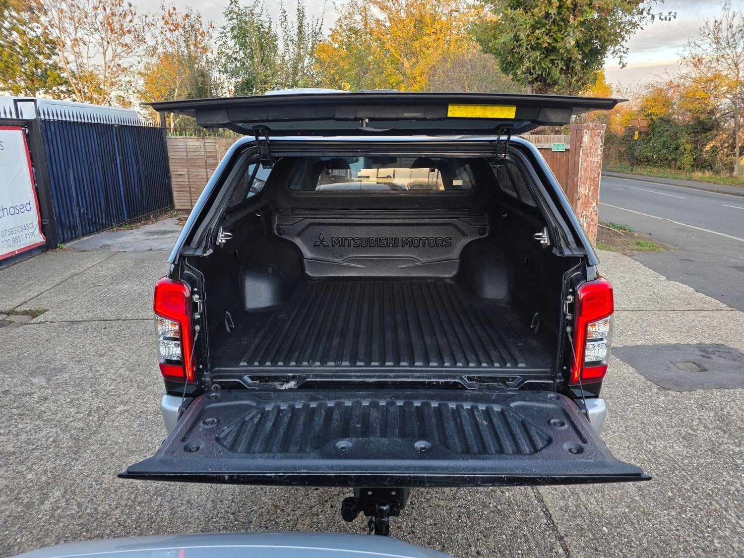 Mitsubishi L200 2020 - Vans & Commercial Vehicles