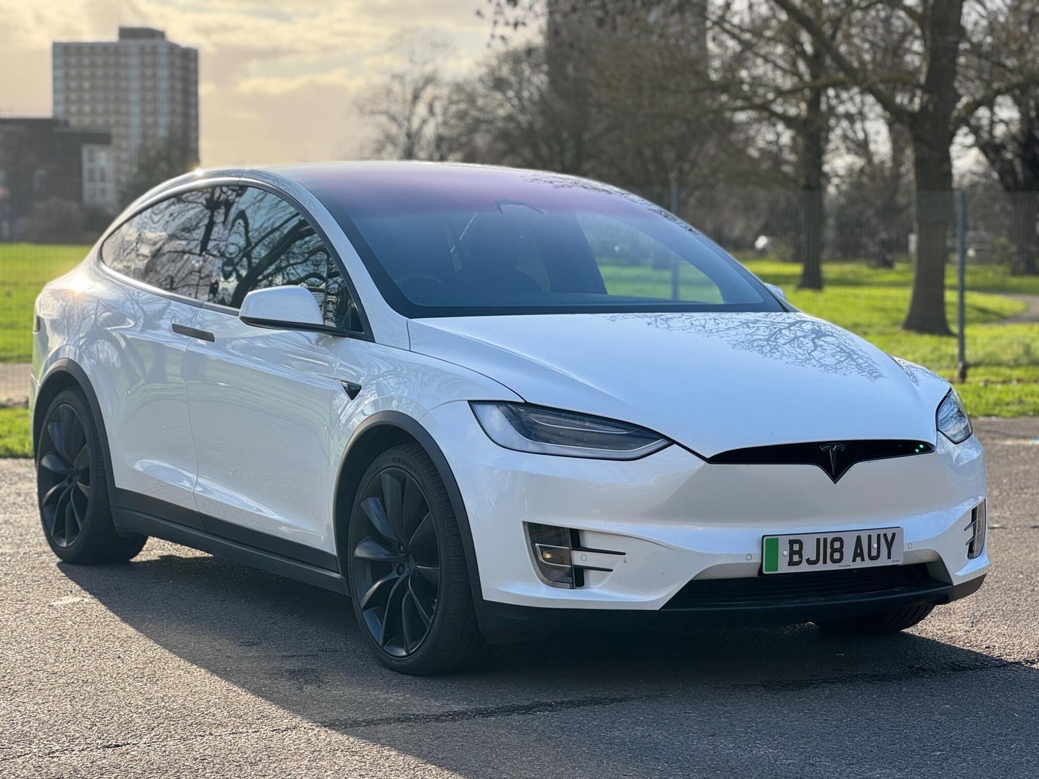 Tesla Model X 2018 - Cars