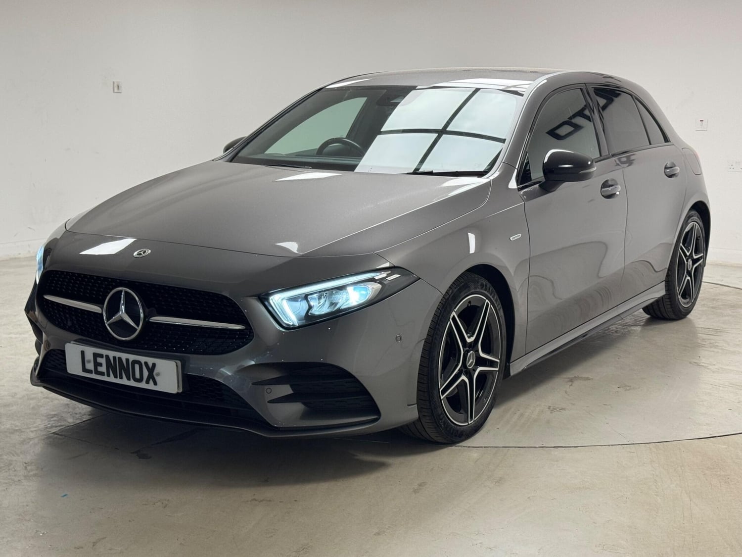 [ berth ]Mercedes-Benz A Class