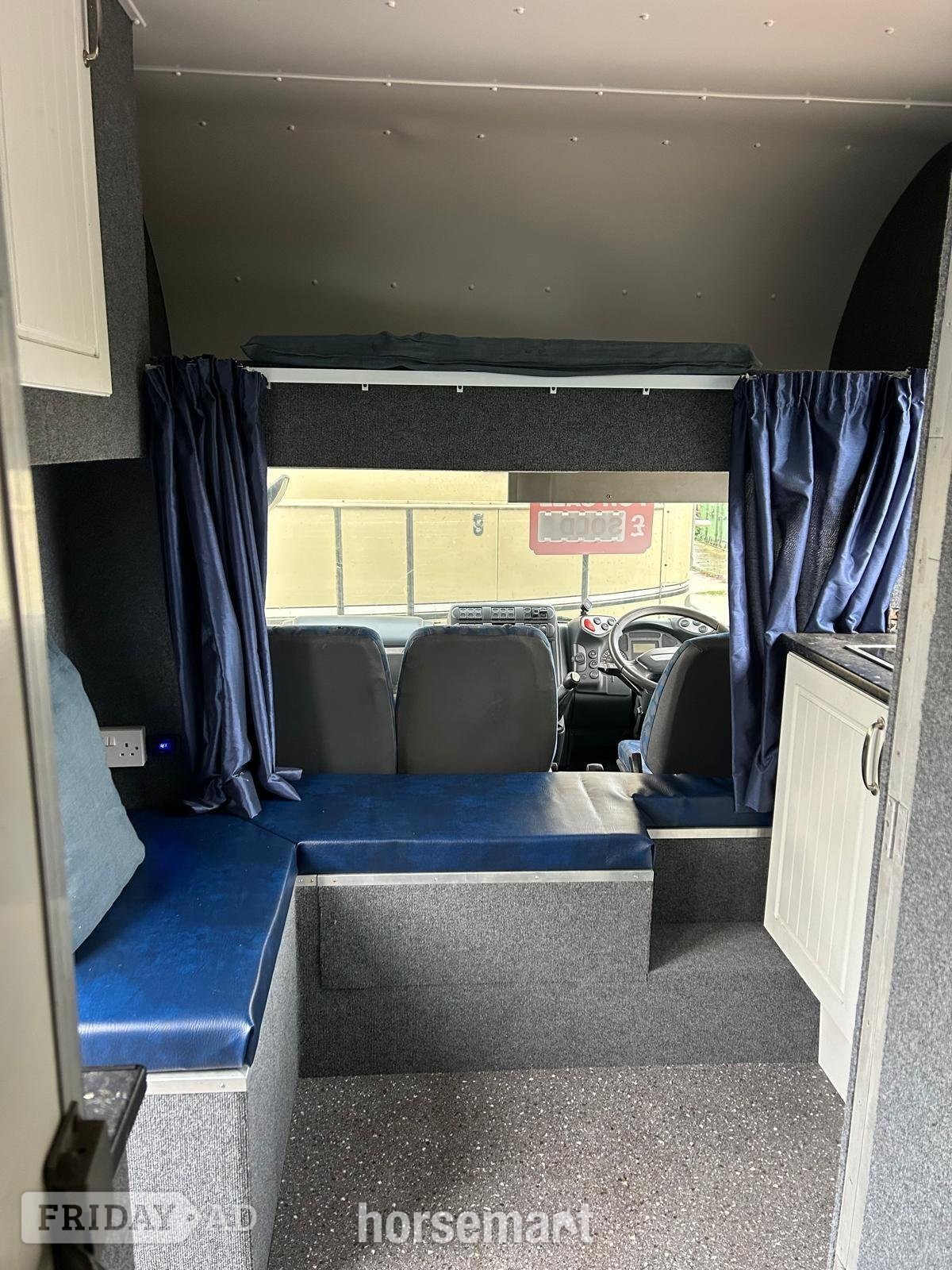 Custom  Wantage