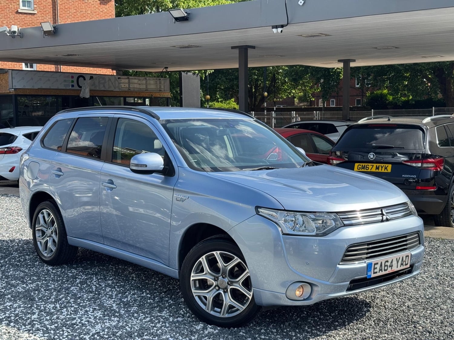 Mitsubishi Outlander Bedford