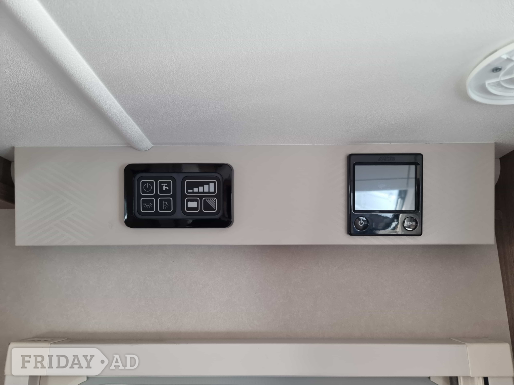 [2 berth ]Coachman Acadia 460