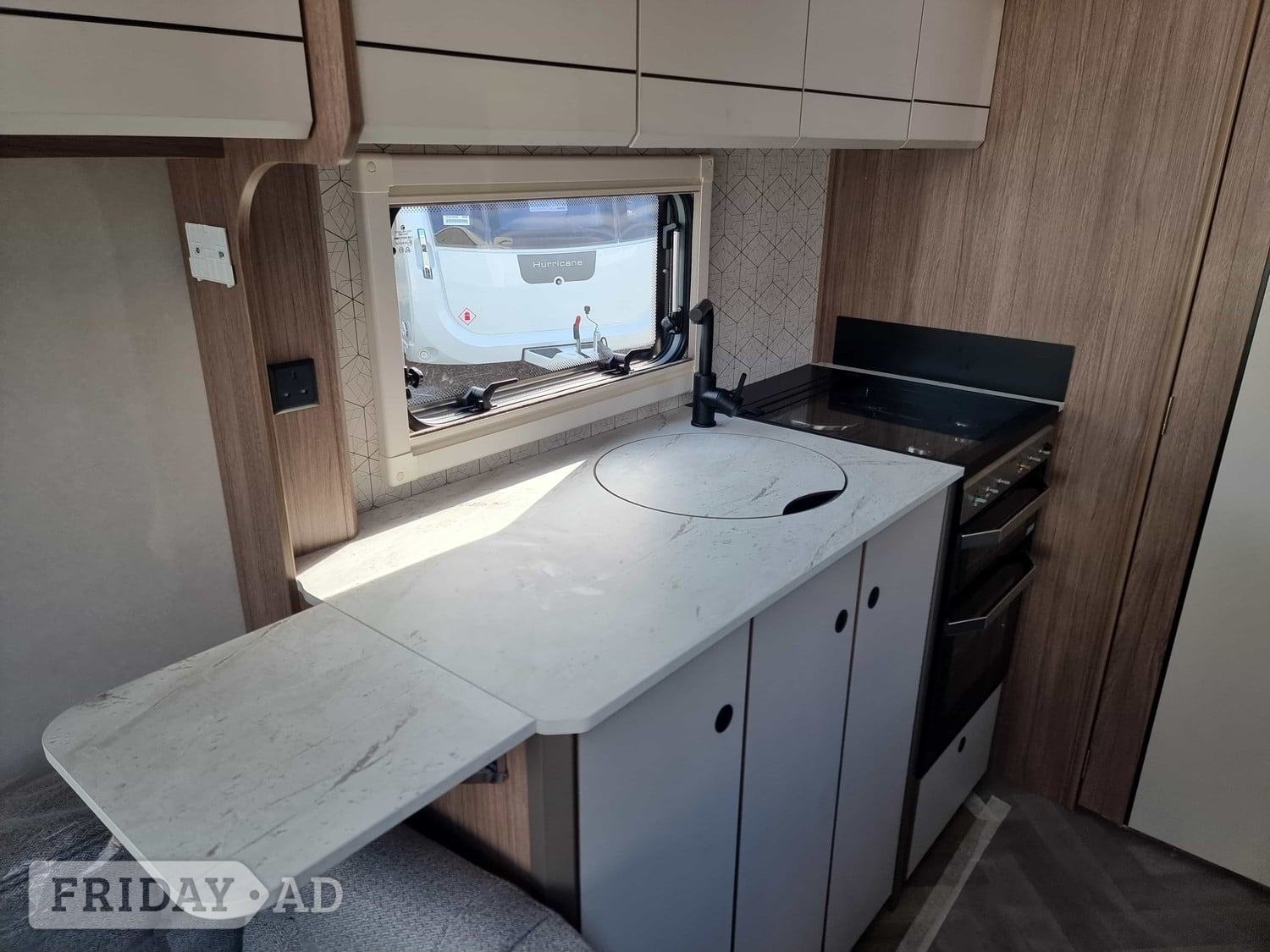 Coachman Acadia 460 2026 - Motorhomes & Caravans in Highbridge