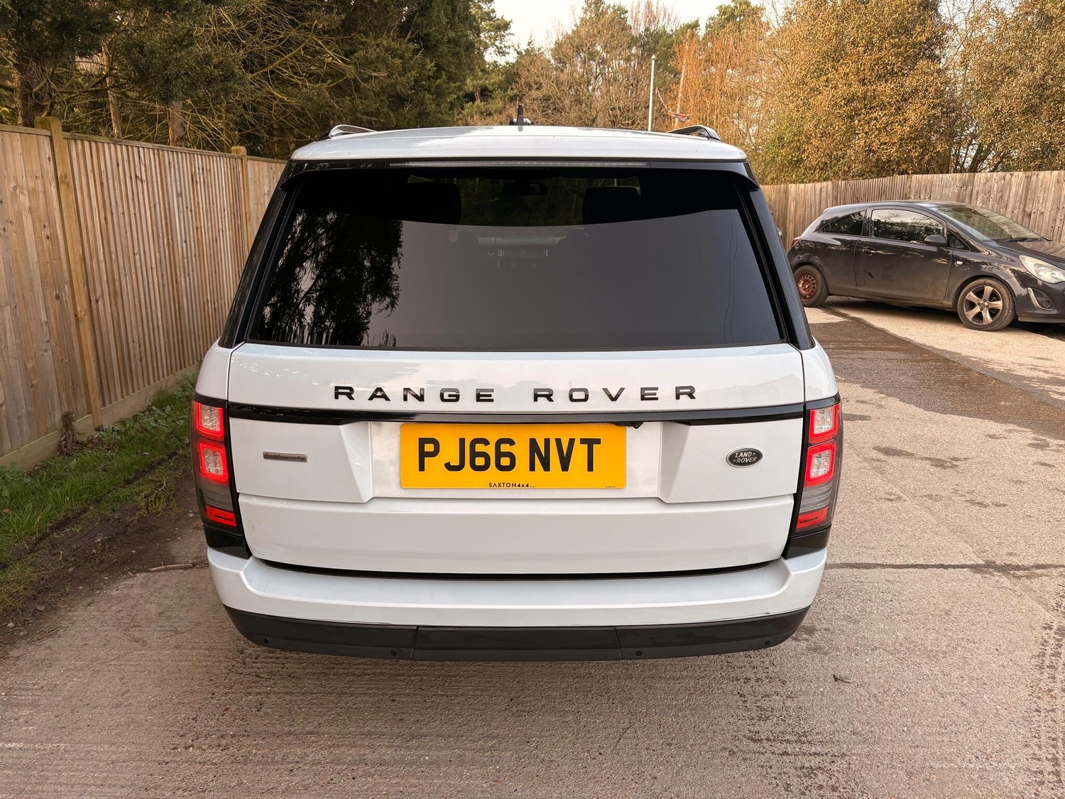 Land Rover Range Rover 2016 - Cars