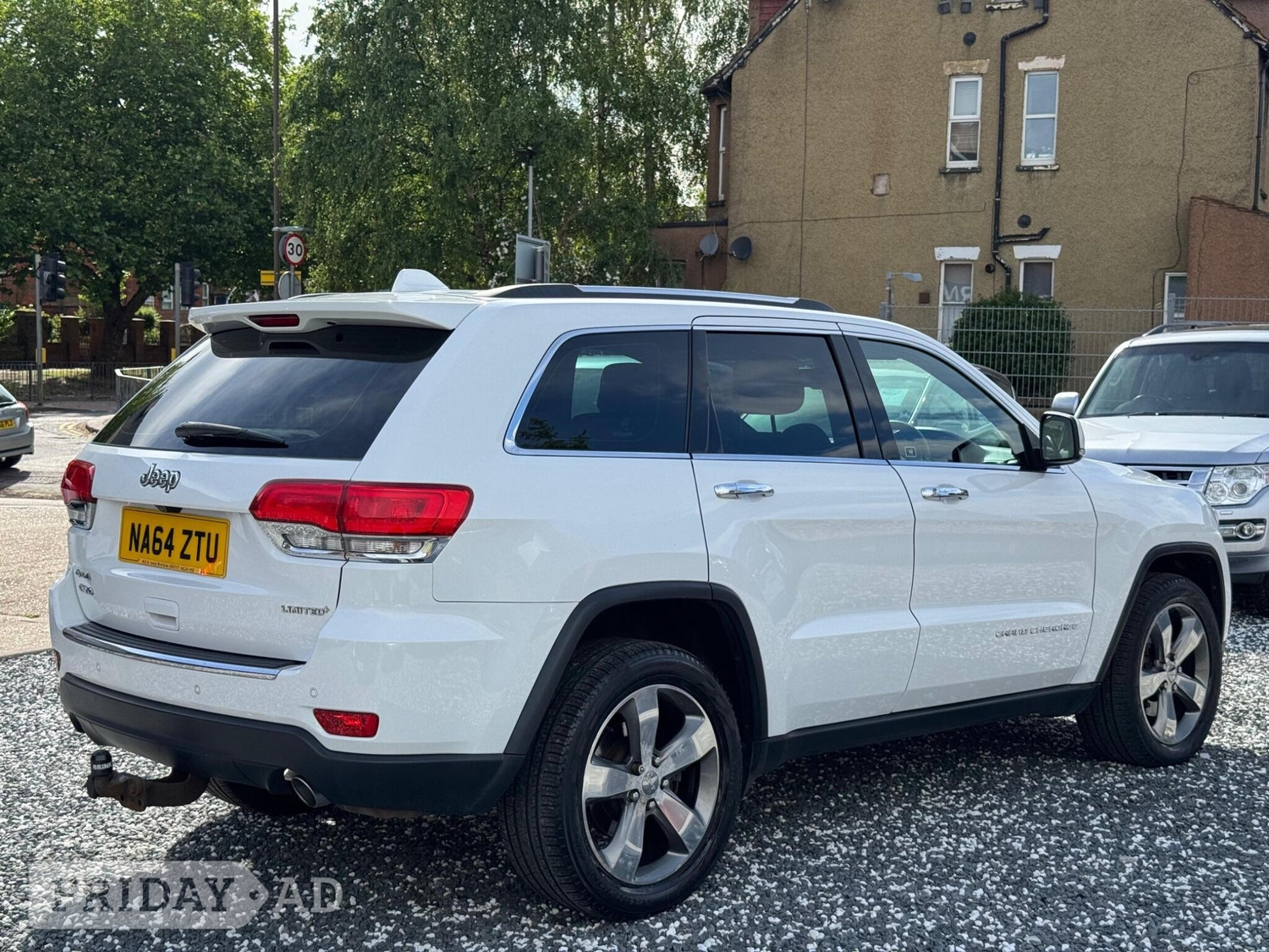 Jeep Grand Cherokee 2014 - Cars in Bedford