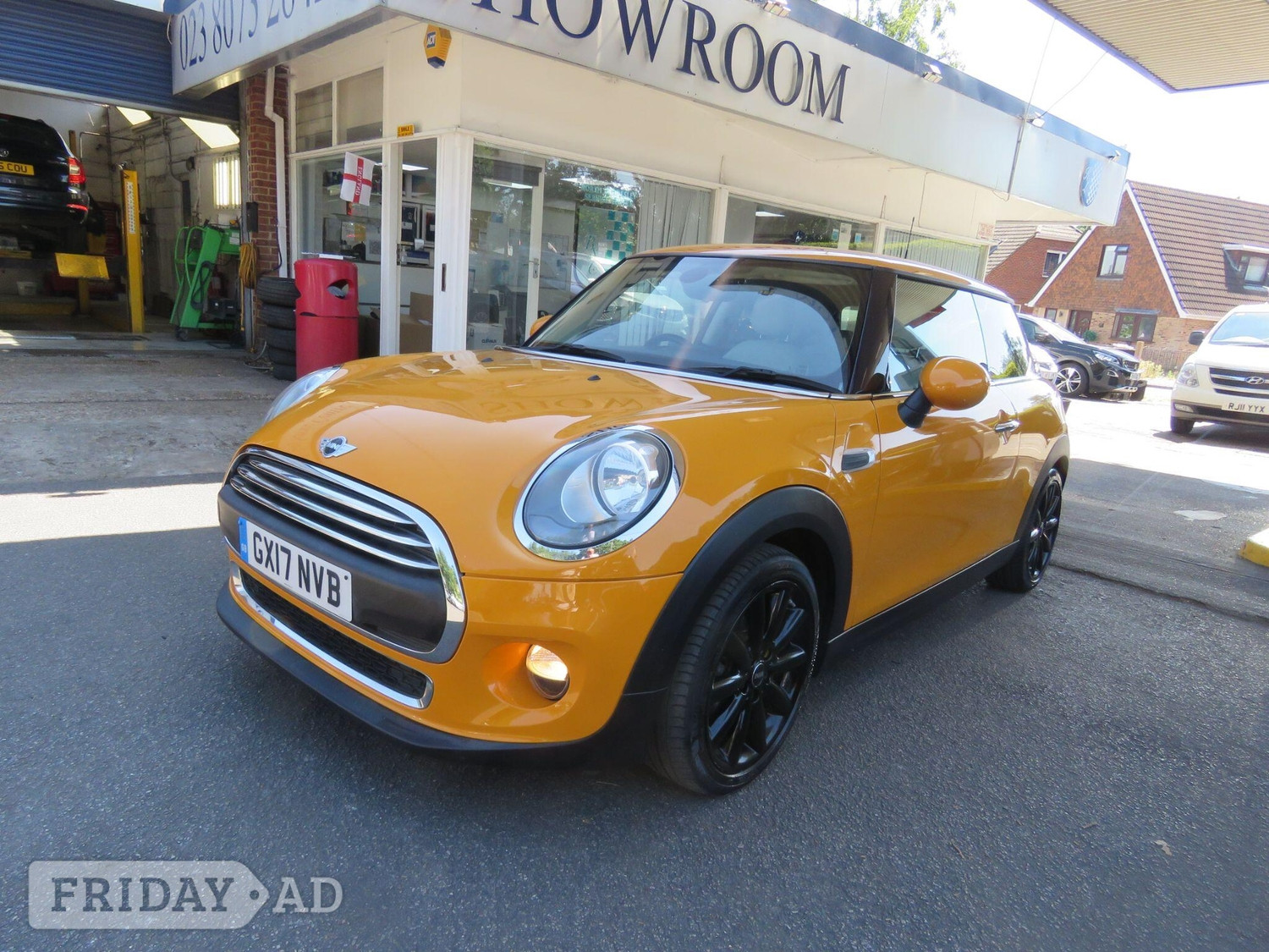Mini Hatch 2017 in Southampton