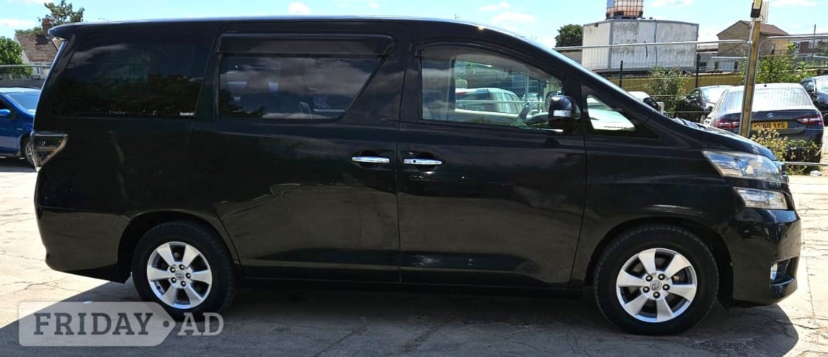 [ berth ]Toyota Vellfire