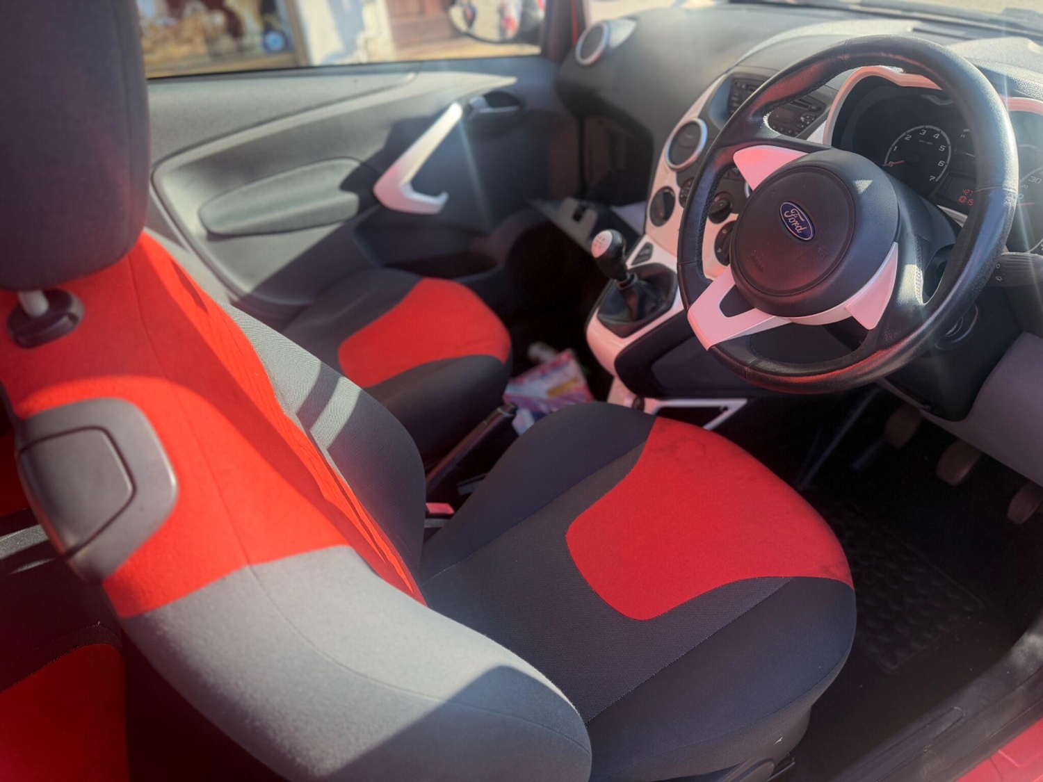 [ berth ]Ford Ka
