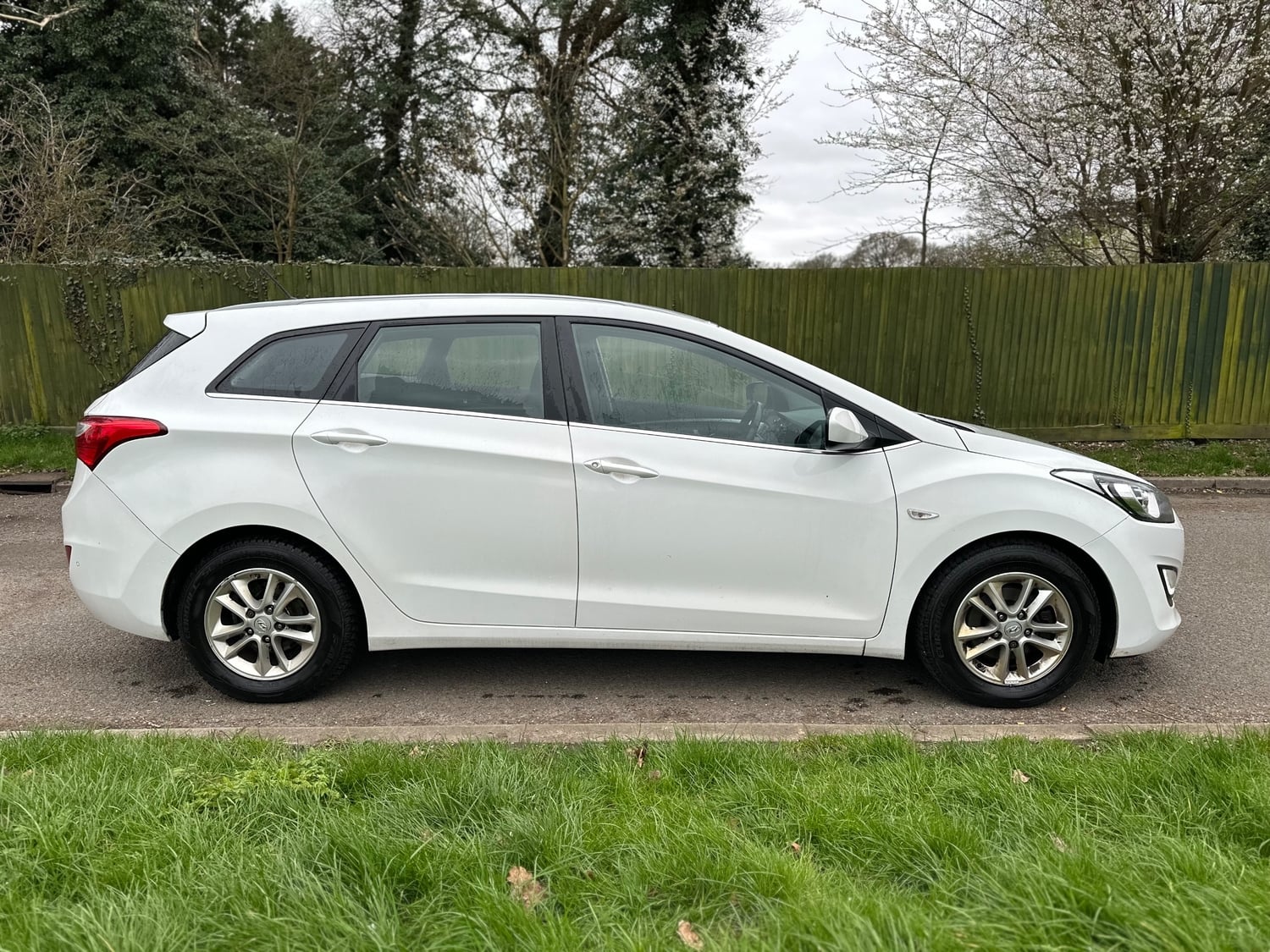 [ berth ]Hyundai i30