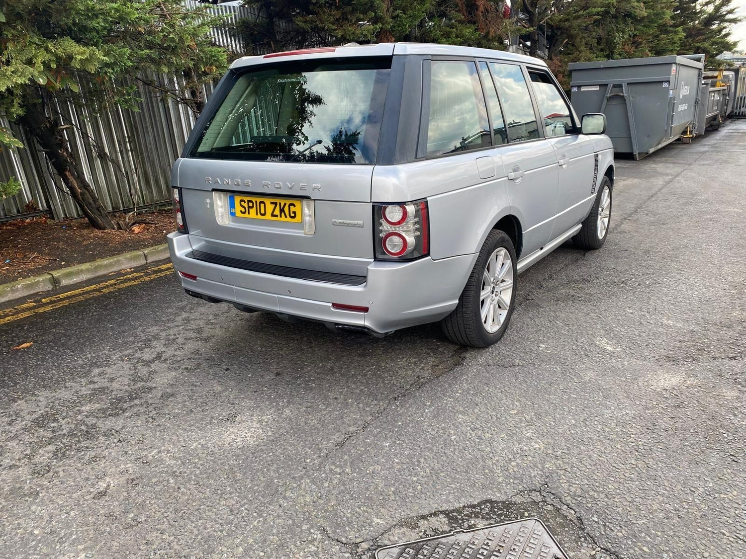 [ berth ]Land Rover Range Rover