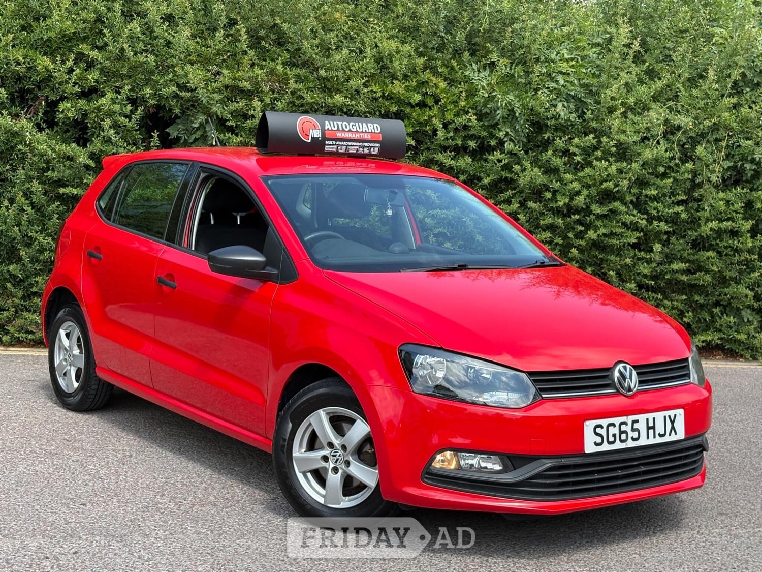 Volkswagen Polo 2015 in Swindon