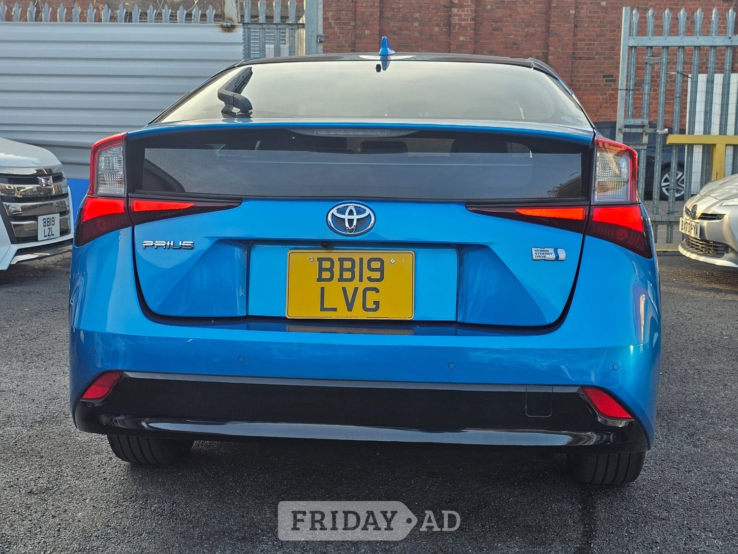 Toyota Prius 2019 - Cars in Coventry