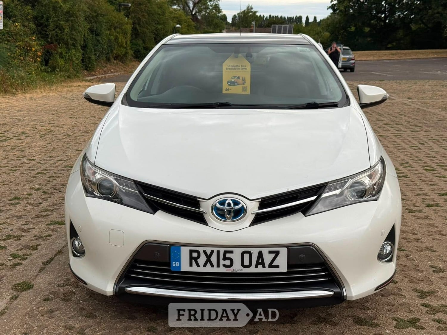 Toyota Auris 2015 - Cars in Swanley