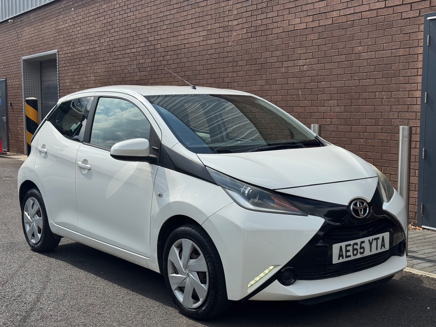 [ berth ]Toyota Aygo