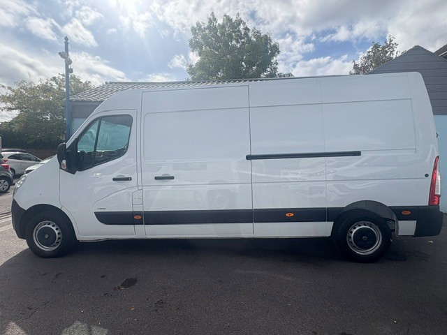 Vauxhall Movano 2019 - Vans & Commercial Vehicles in Southampton