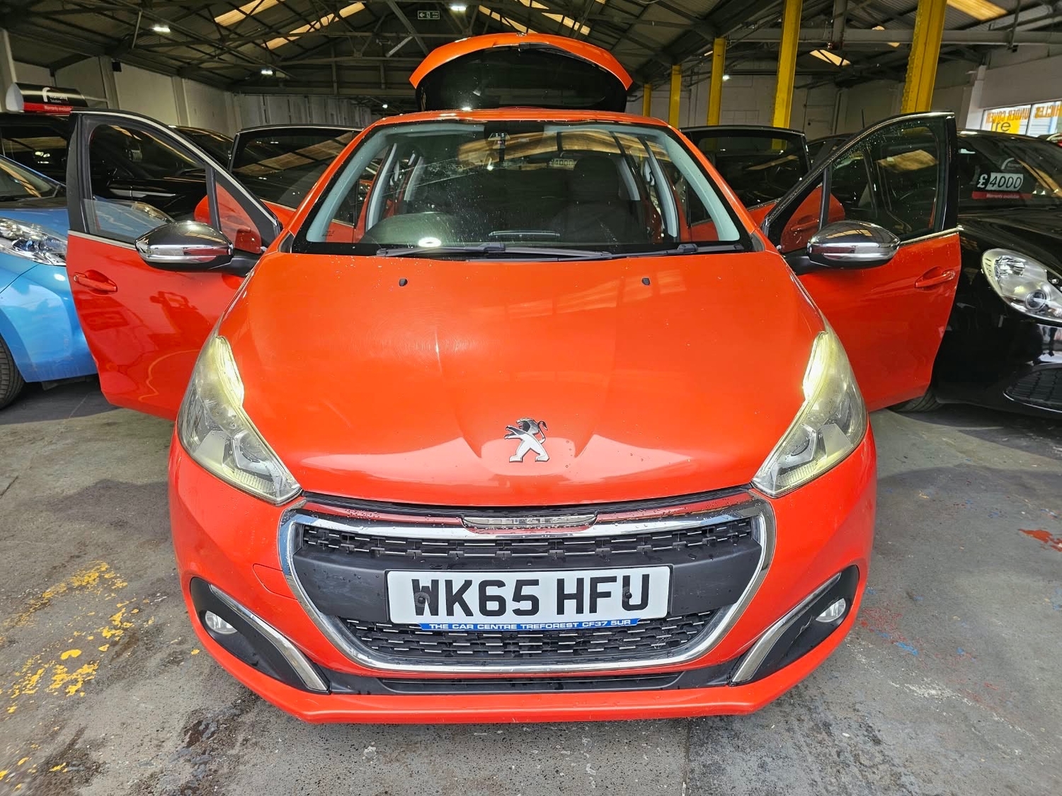 Peugeot 208 Pontypridd