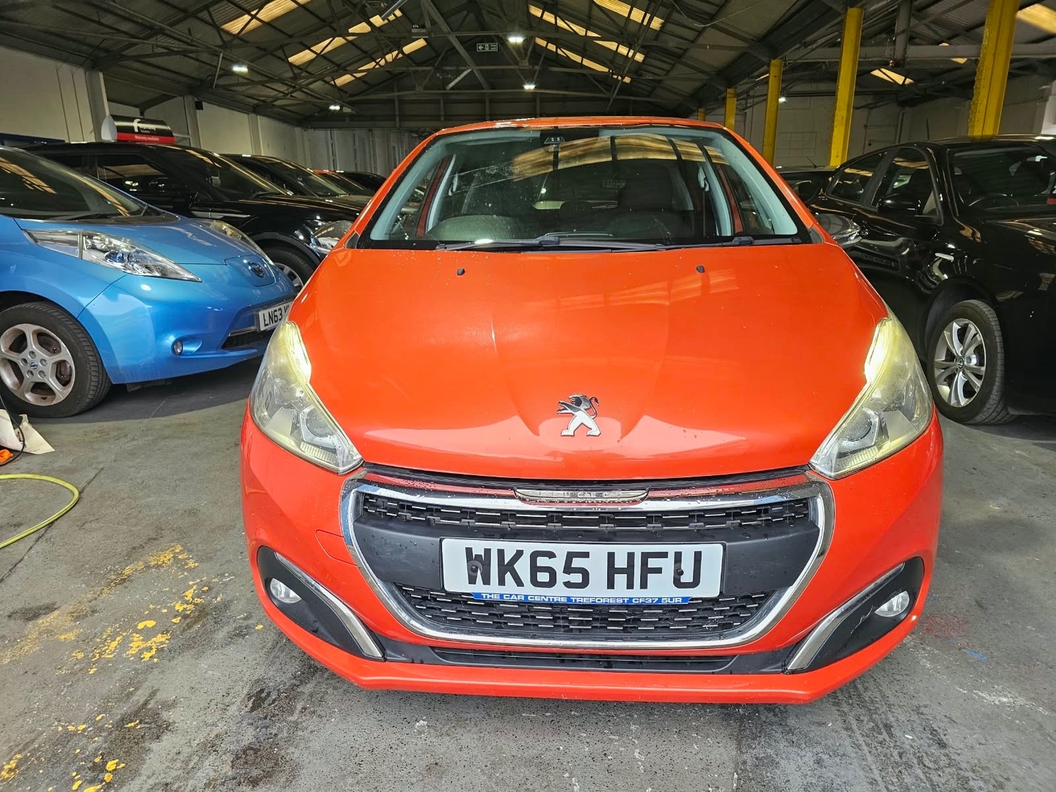 [ berth ]Peugeot 208