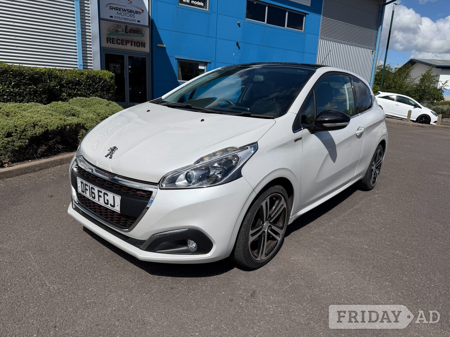 Peugeot 208 2016 in Shrewsbury