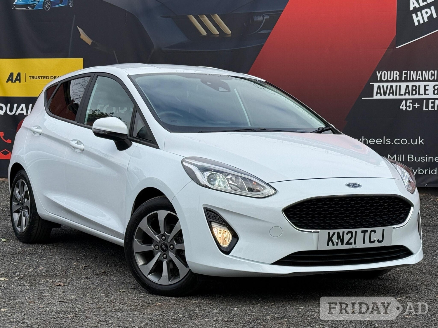 [ berth ]Ford Fiesta