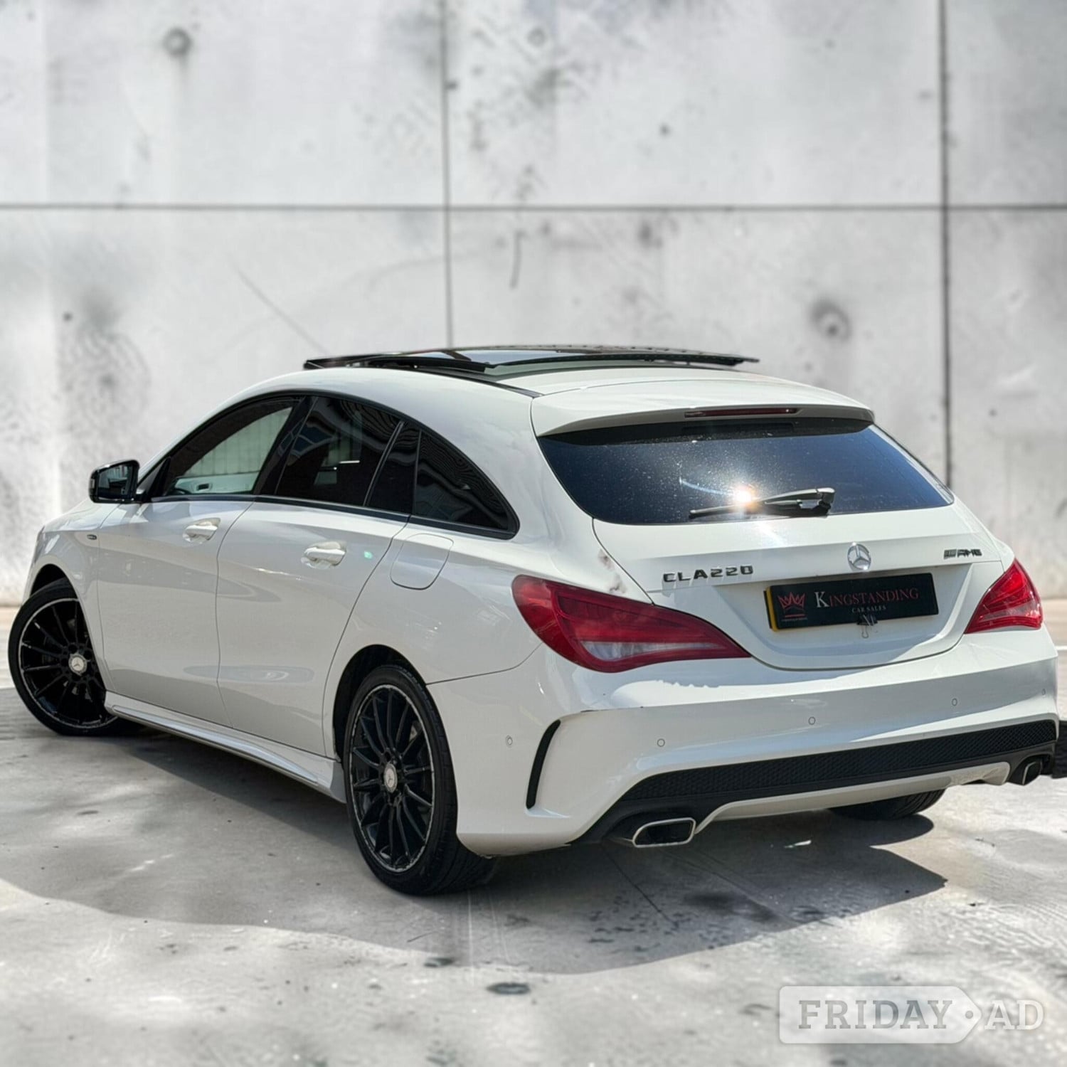 [ berth ]Mercedes-Benz CLA Class