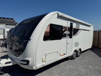 Swift Elegance Grande 635 2019