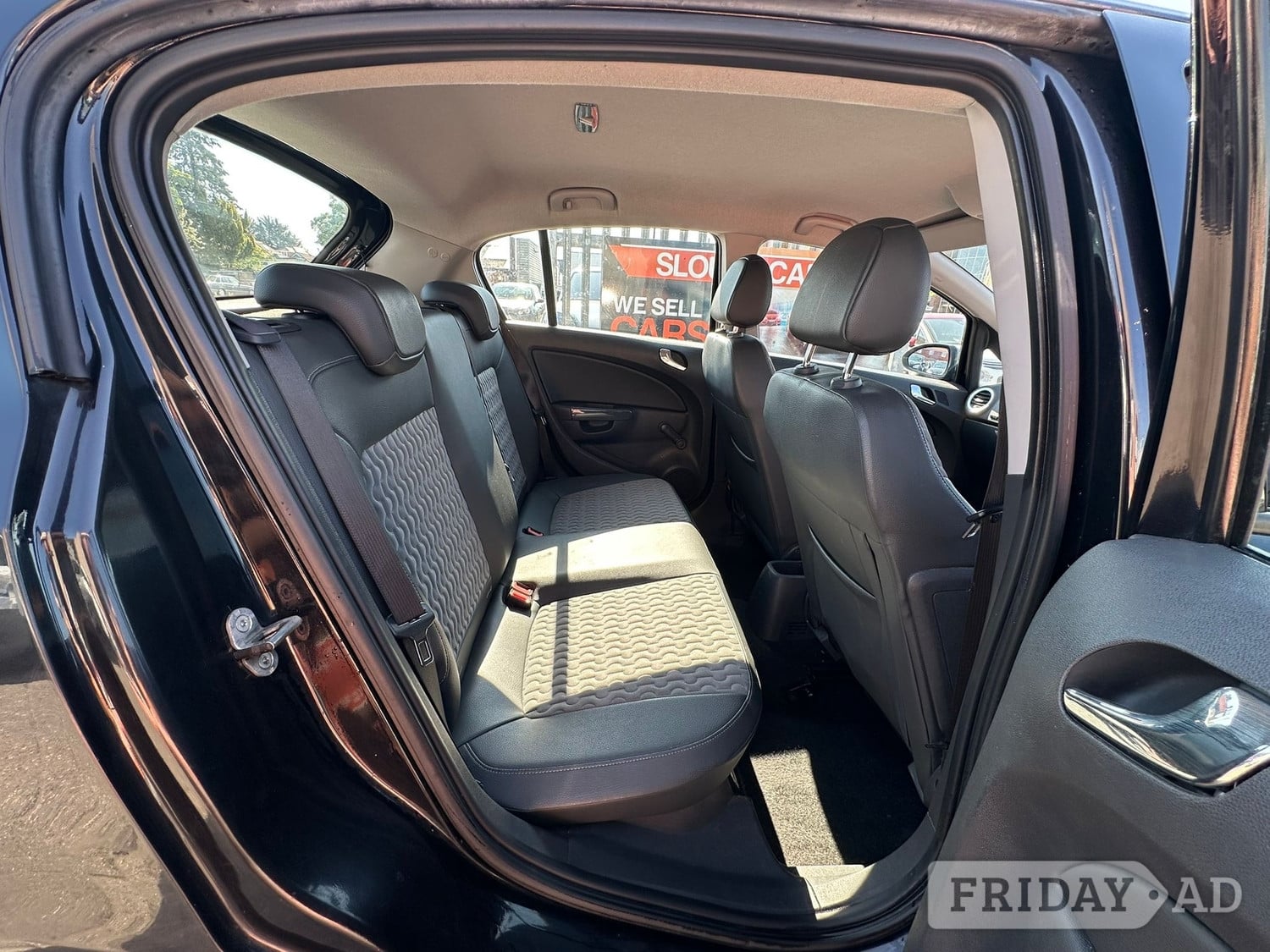 Vauxhall Corsa 2011 - Cars