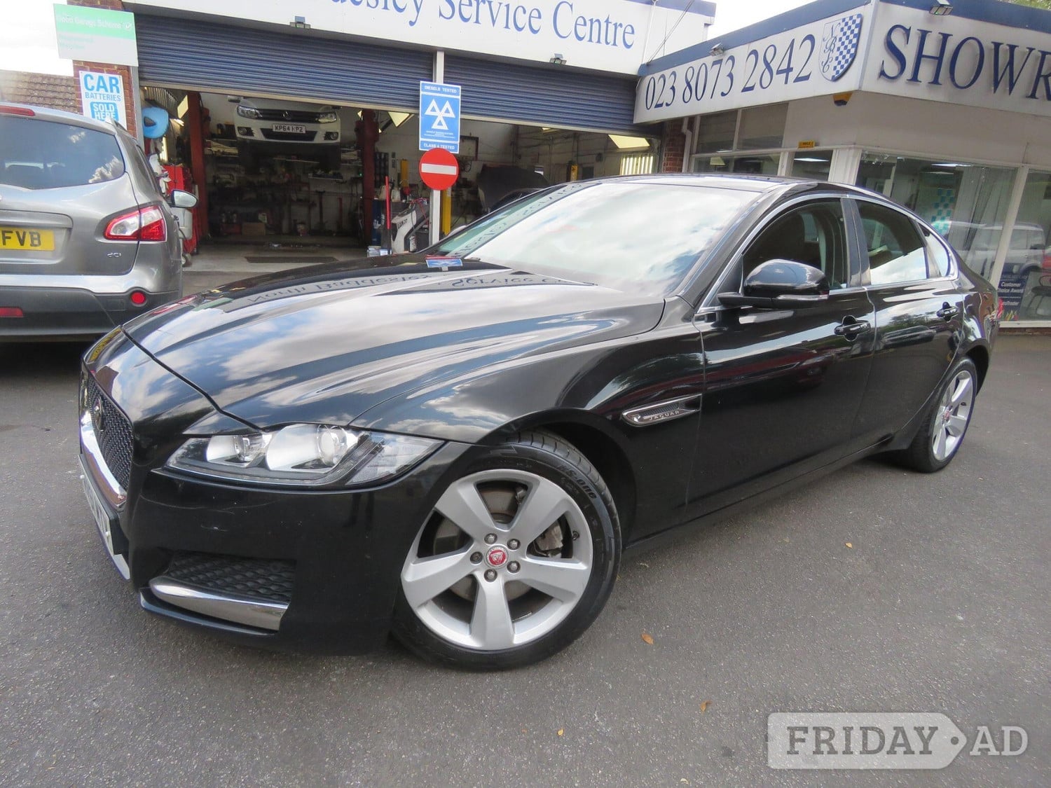 Jaguar XF 2016 in Southampton