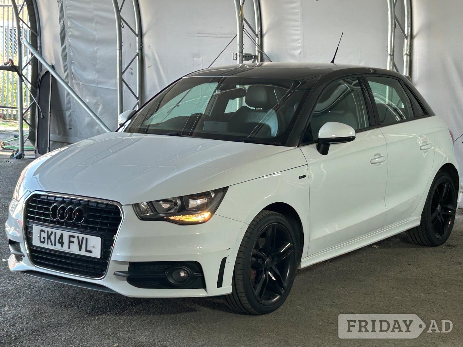 [ berth ]Audi A1