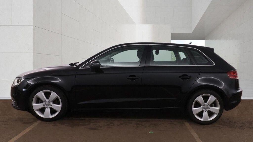 Audi A3 2016 - Cars