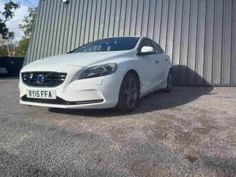 Volvo V40 2015