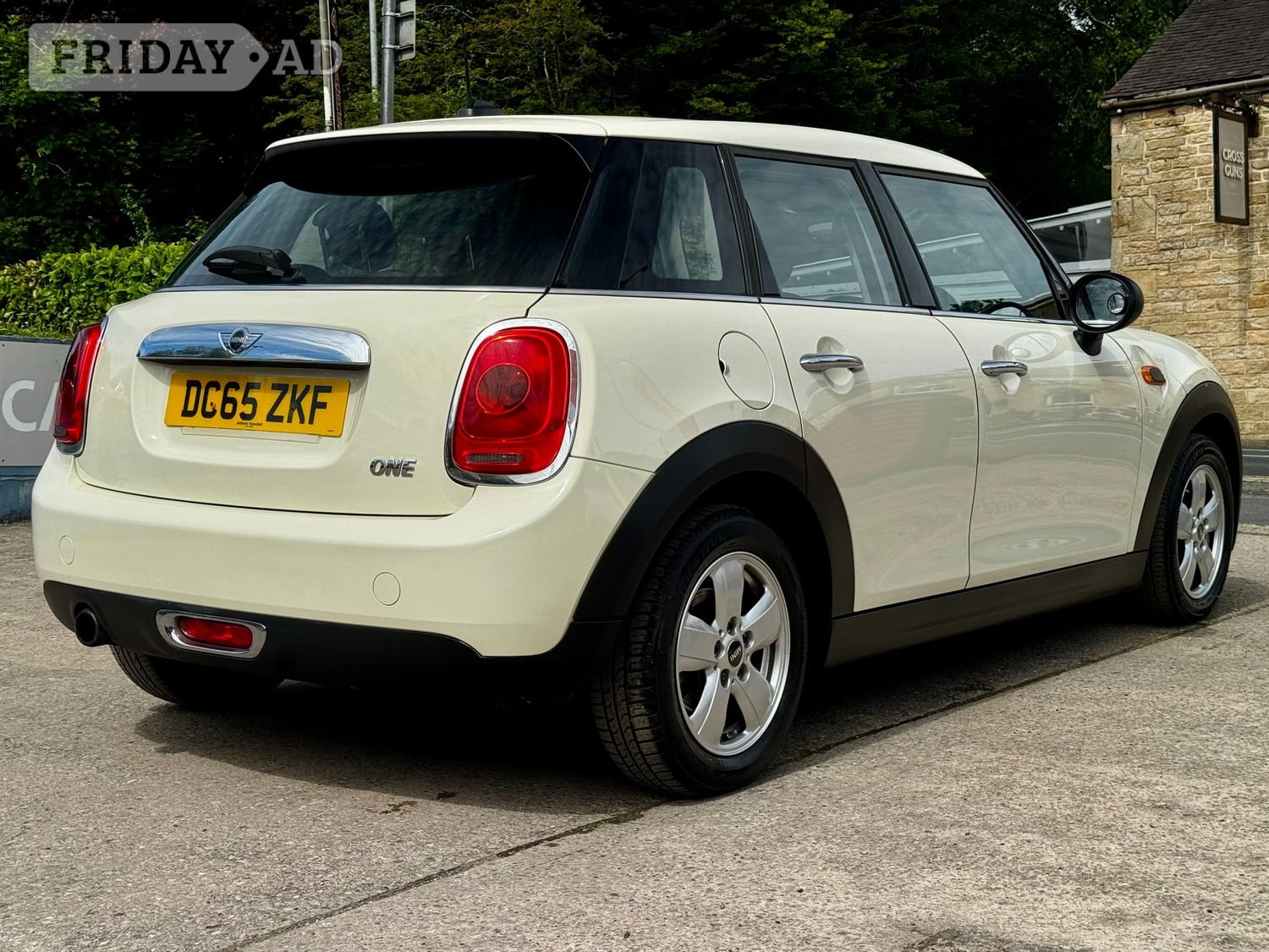 Mini Hatch 2015 - Cars