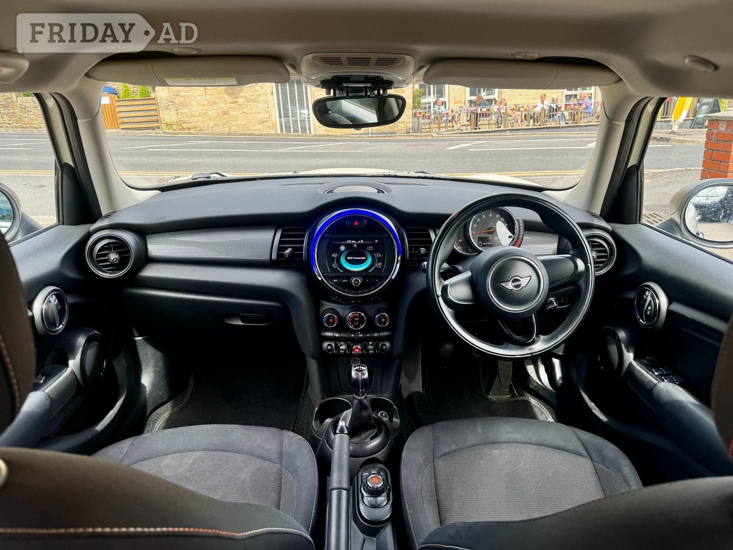 Mini Hatch 2015 - Cars in Bolton