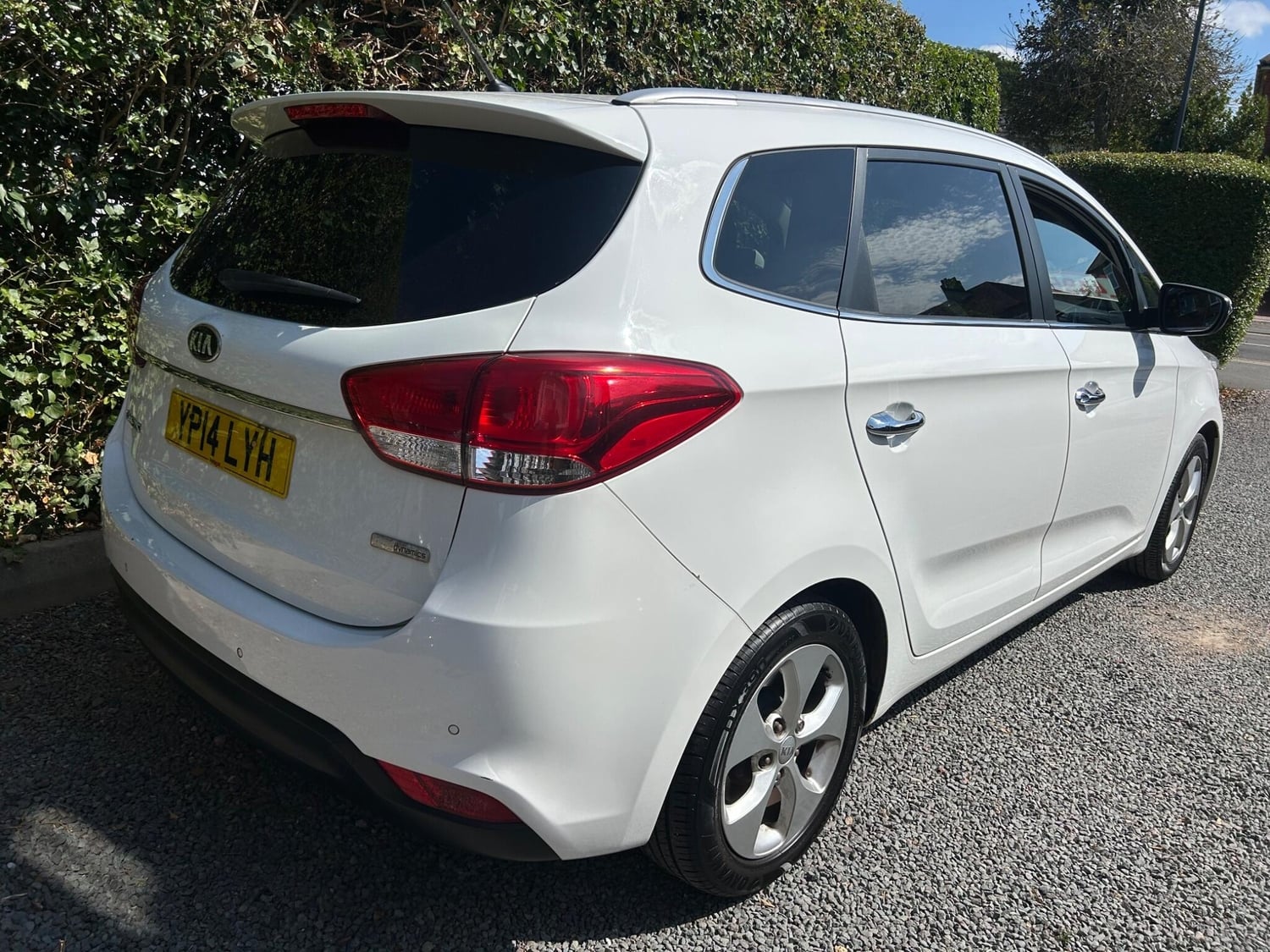 Kia Carens 2014 - Cars