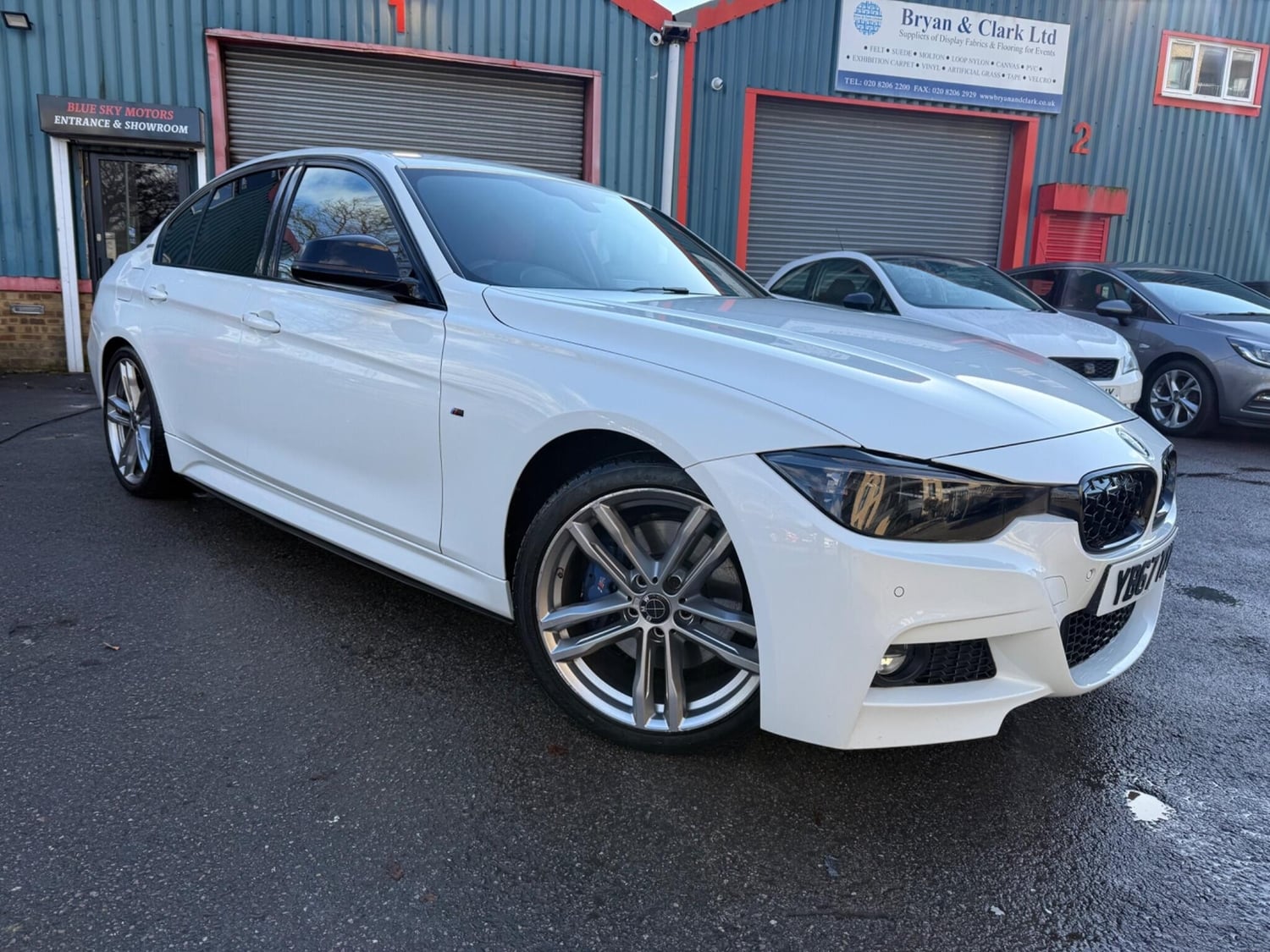 [ berth ]BMW 3 Series