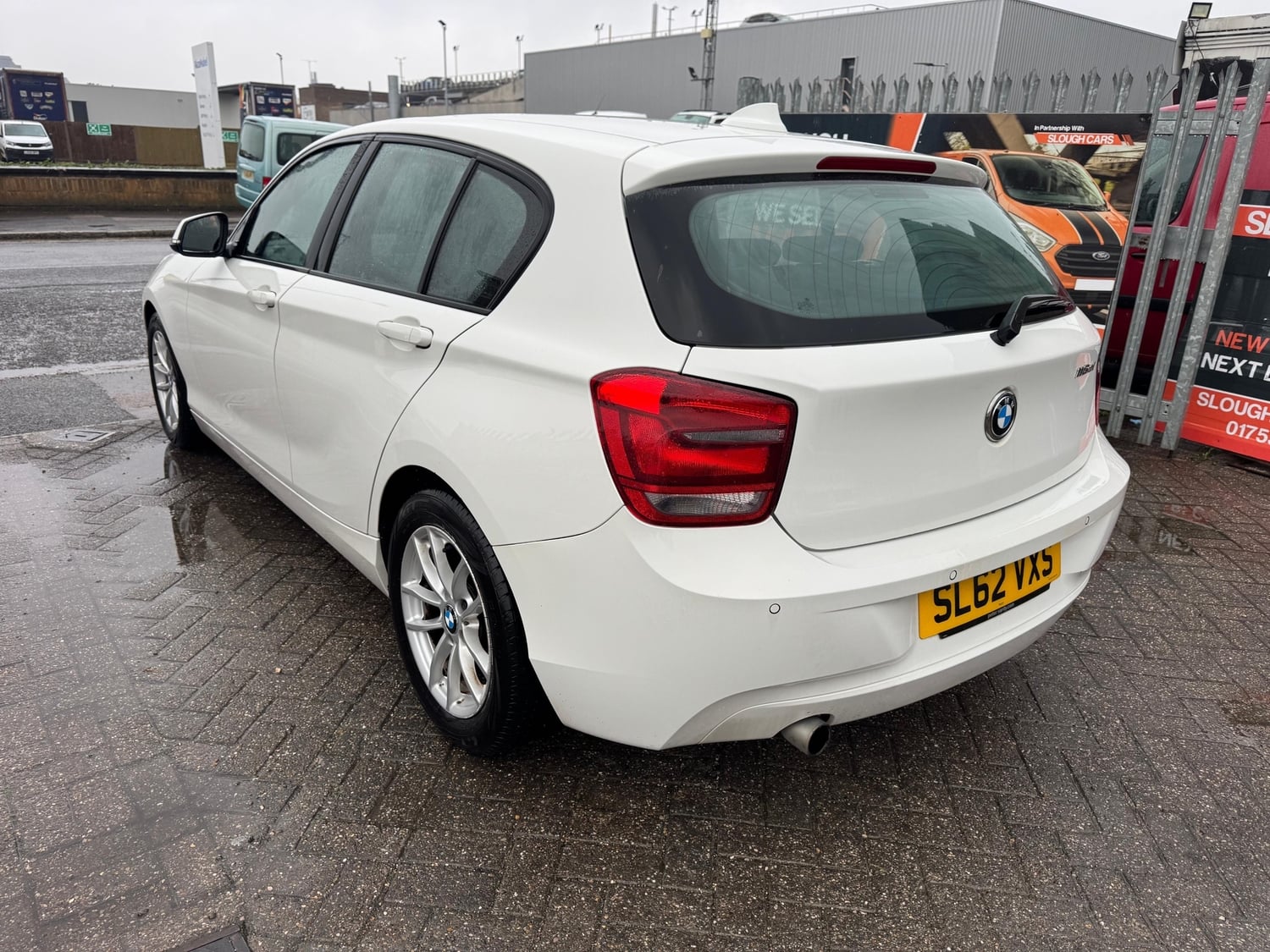 [ berth ]BMW 1 Series