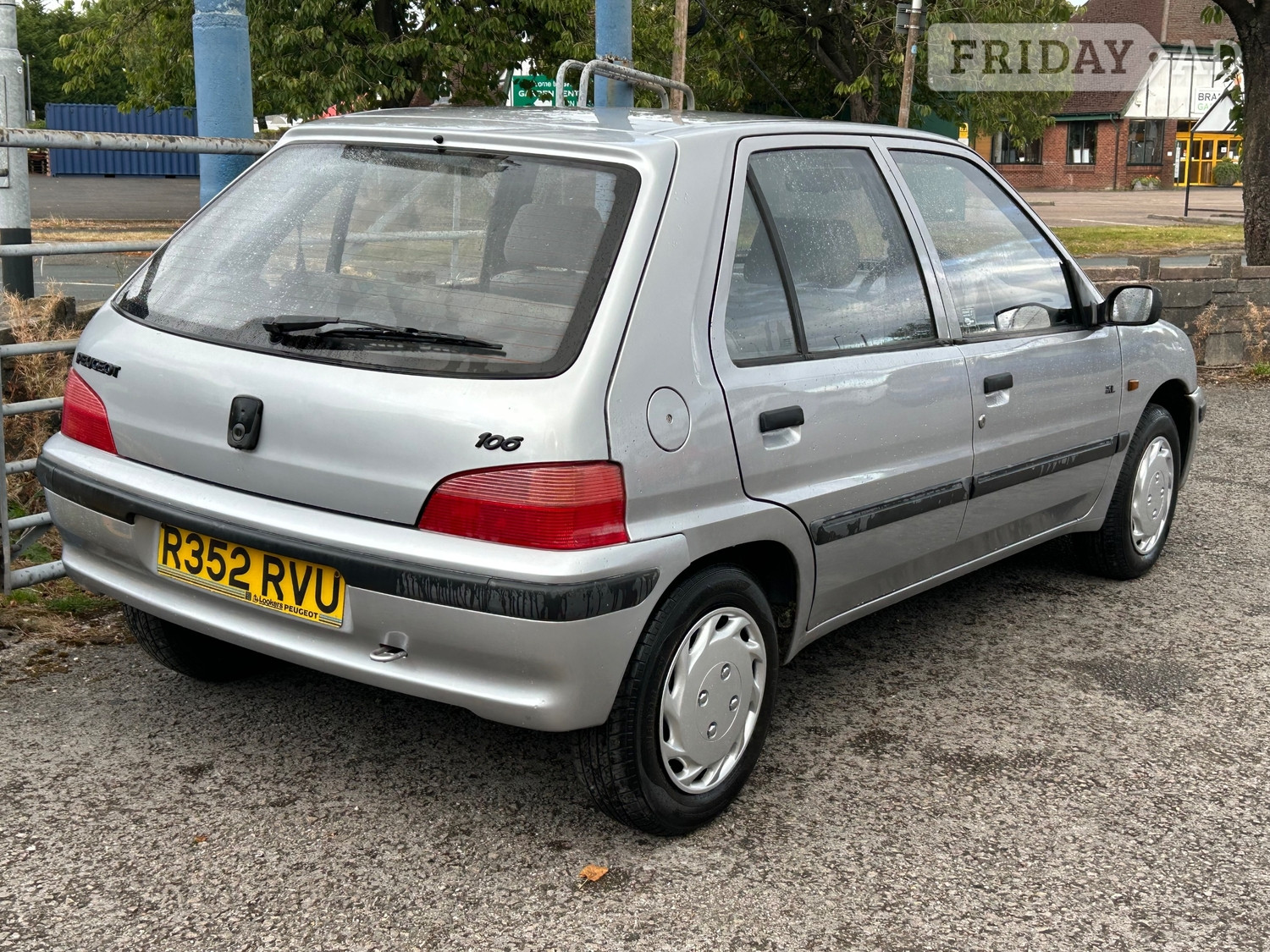 [ berth ]Peugeot 106