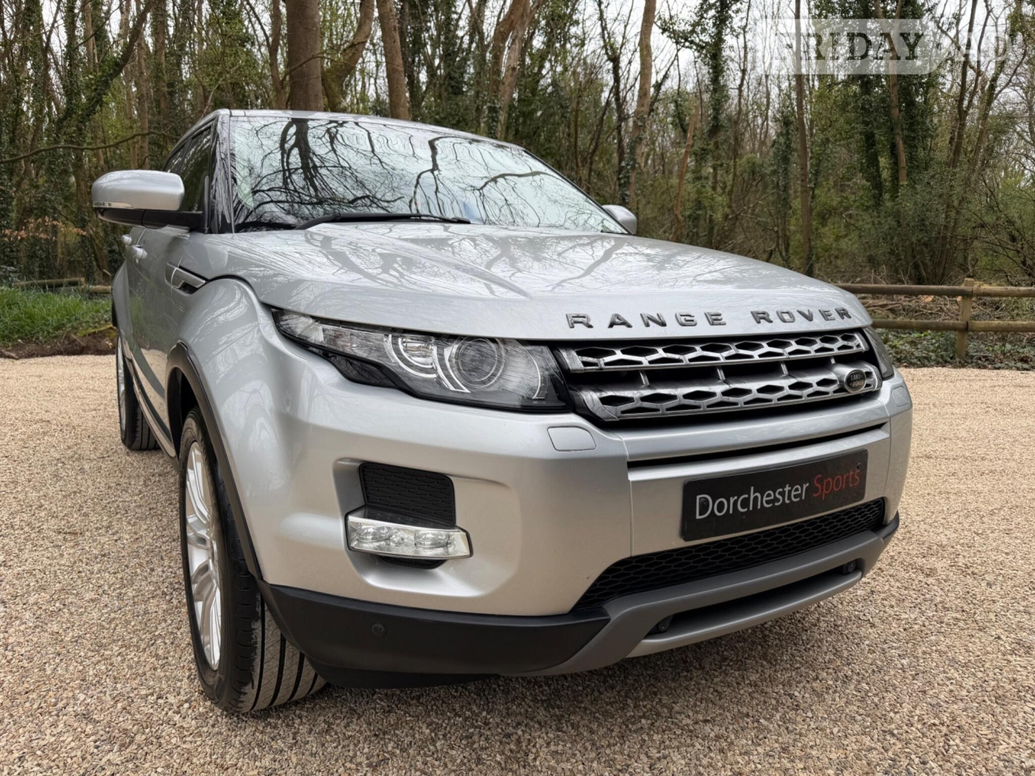 [ berth ]Land Rover Range Rover Evoque