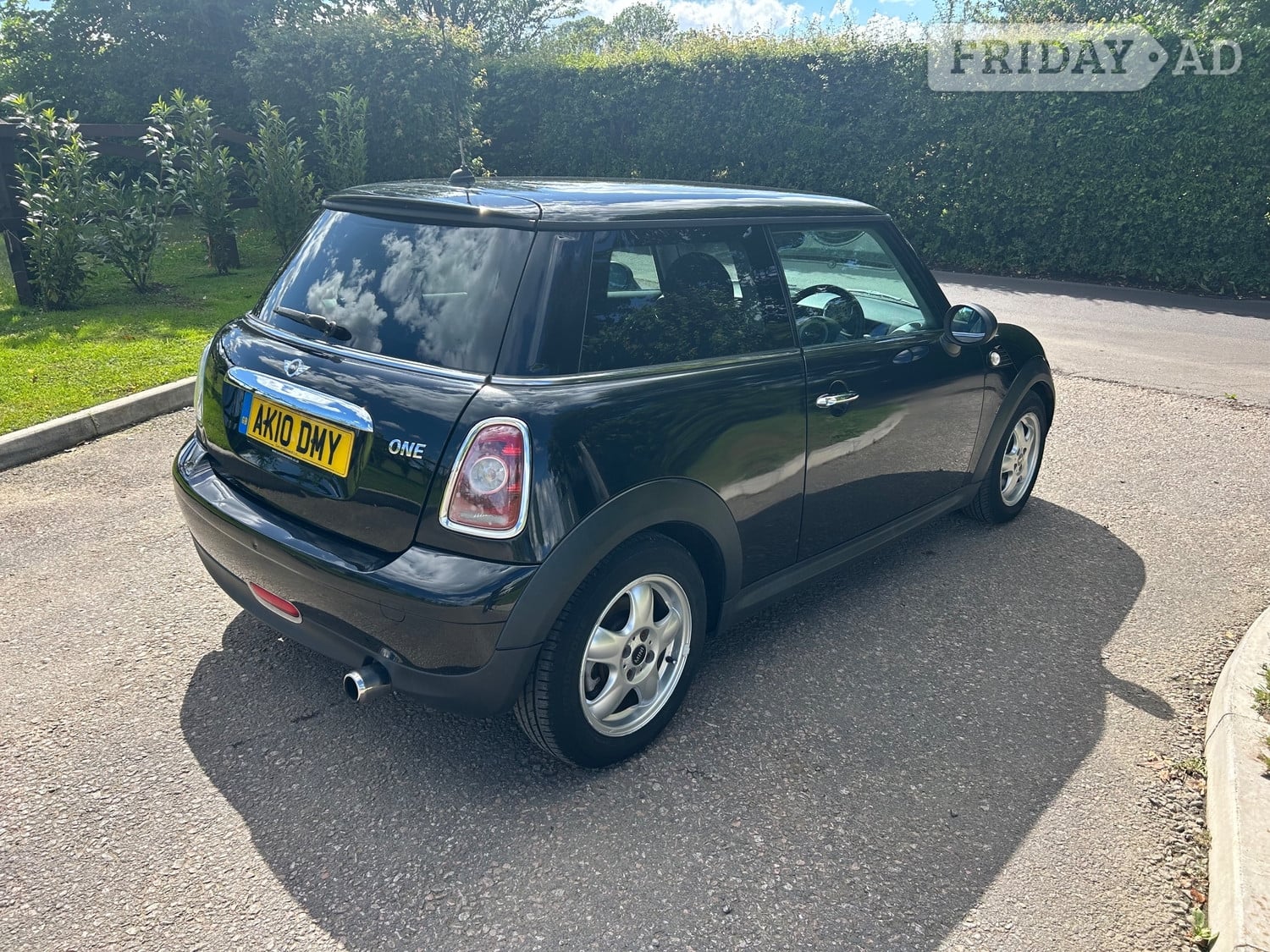 Mini Hatch 2010 - Cars in Sevenoaks