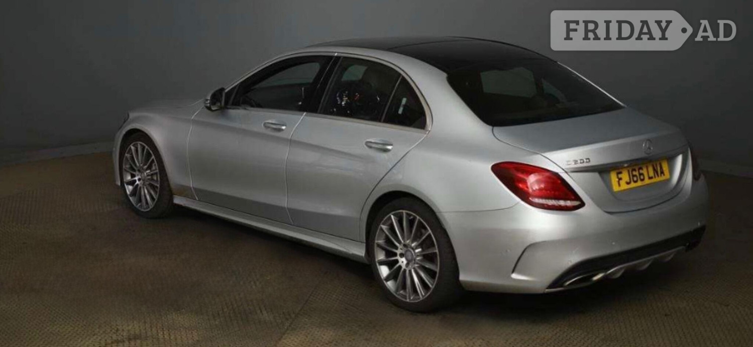 Mercedes-Benz C Class 2017 - Cars in Staines