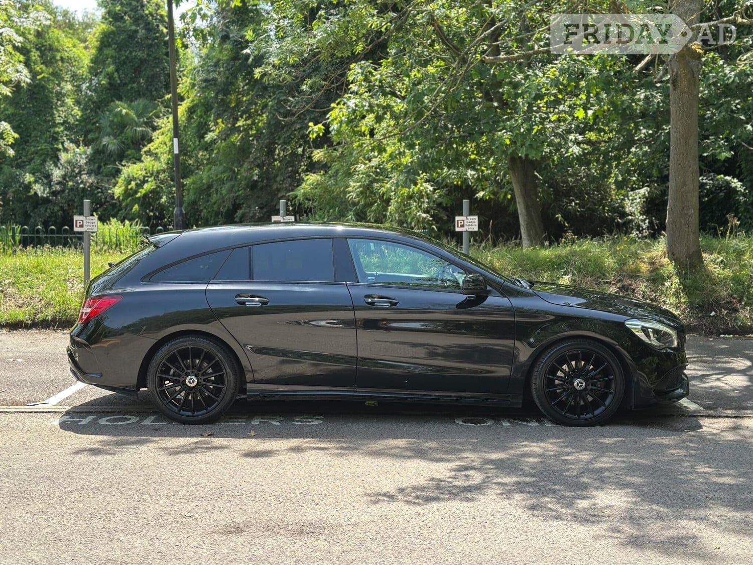 [ berth ]Mercedes-Benz CLA Class