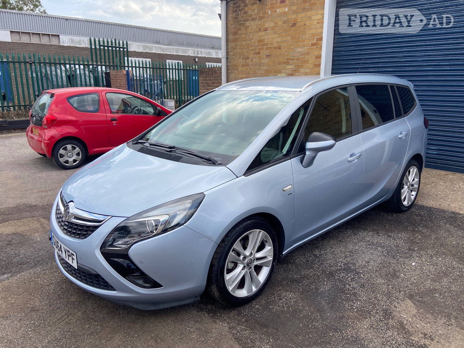 Vauxhall Zafira Tourer 2014 - Cars in Worthing
