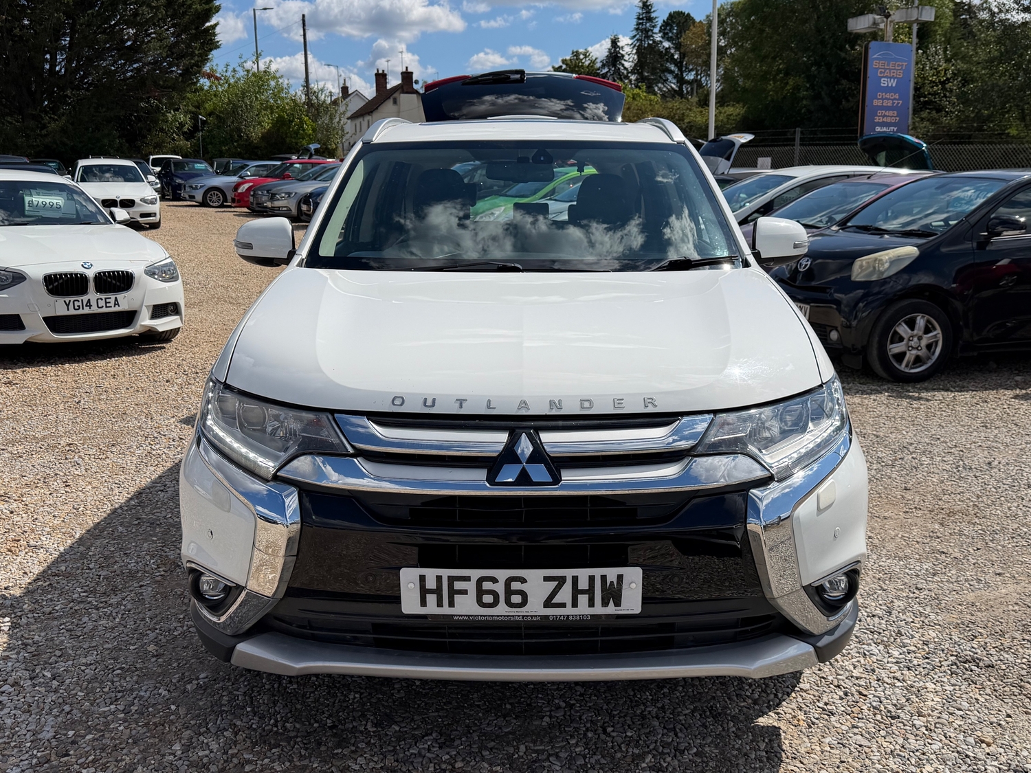 [ berth ]Mitsubishi Outlander