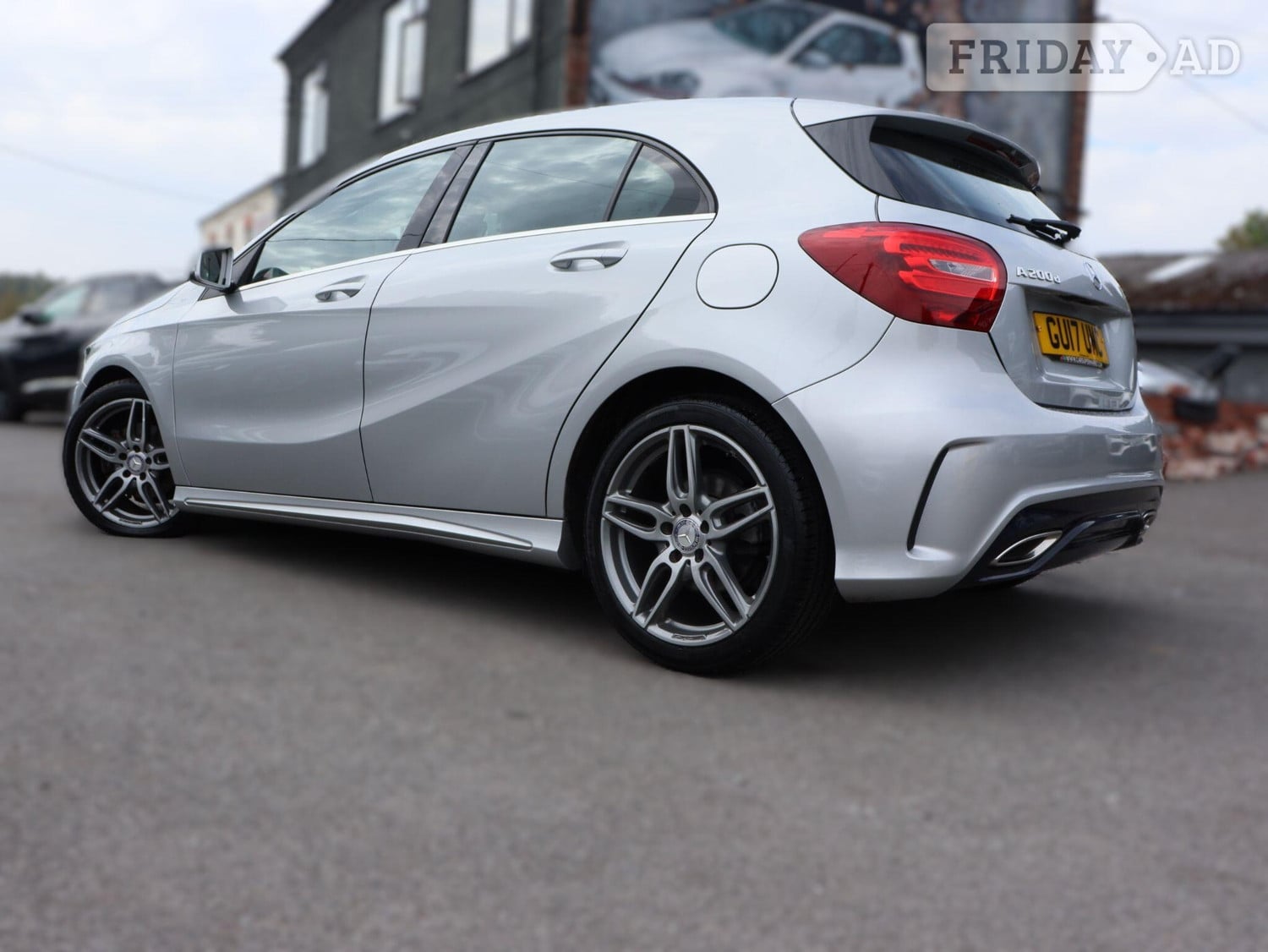 [ berth ]Mercedes-Benz A Class