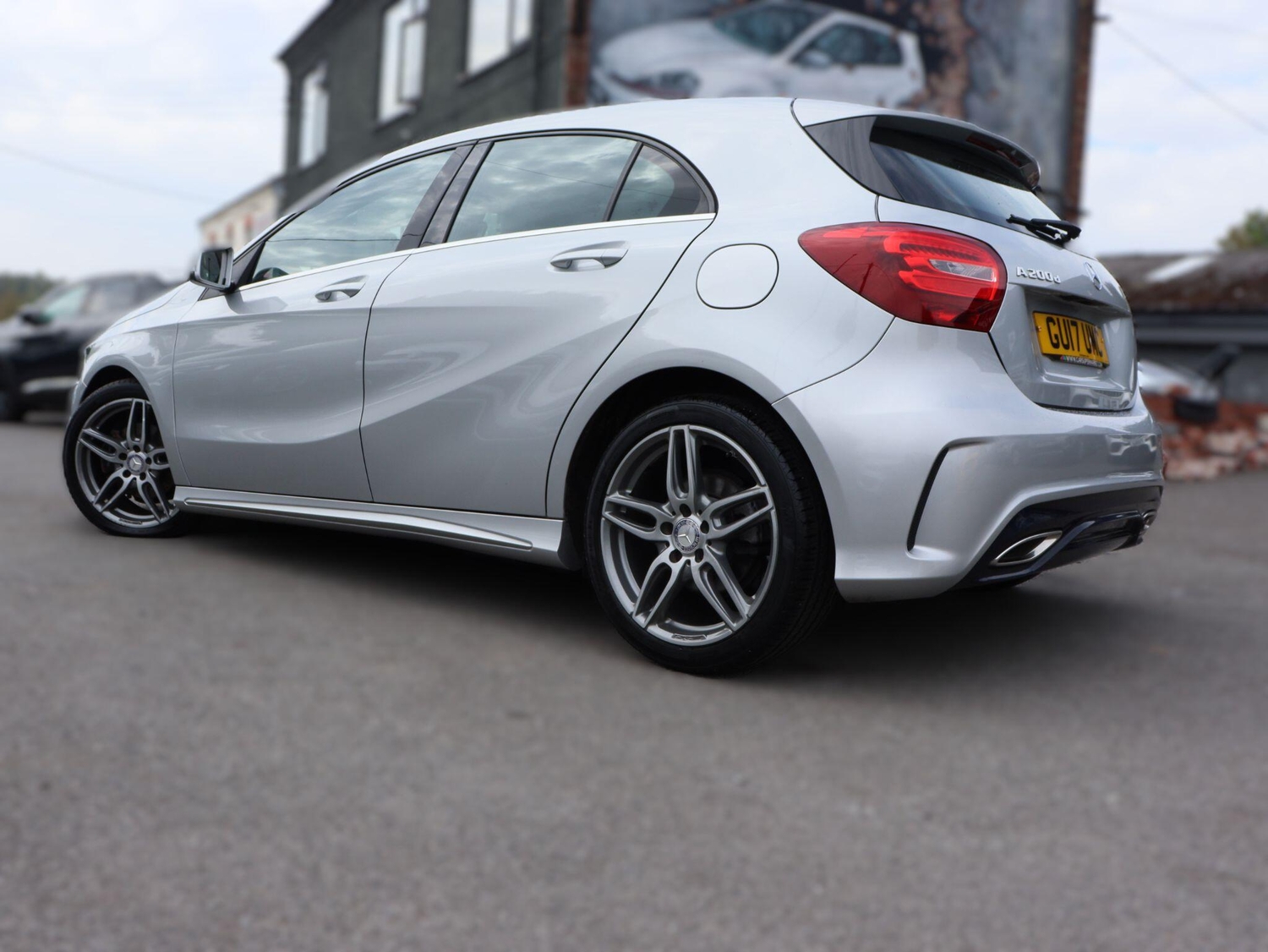 [ berth ]Mercedes-Benz A Class